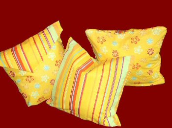 Kissen verschieden, N&auml;hservice Aurach