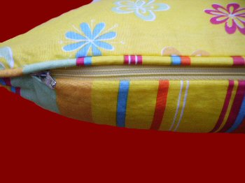 Kederkissen, Kissen mit Keder, Rei&szlig;verschluss, Detaiansicht, N&auml;hservice Aurach