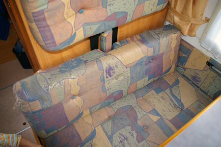 Wohnmobilpolster vor der Erneuerung durch den N&auml;hservice Aurach in Sugenheim - www.naehservice-aurach.de